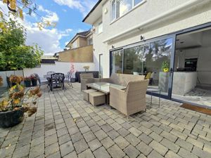 Photo 9- click for photo gallery